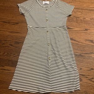 BLACK AND WHITE STRIPED DRESS